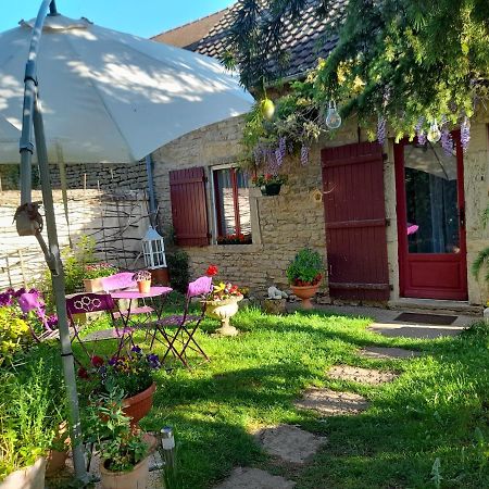 Aux Glycines Bed & Breakfast Marcilly-Ogny Екстериор снимка